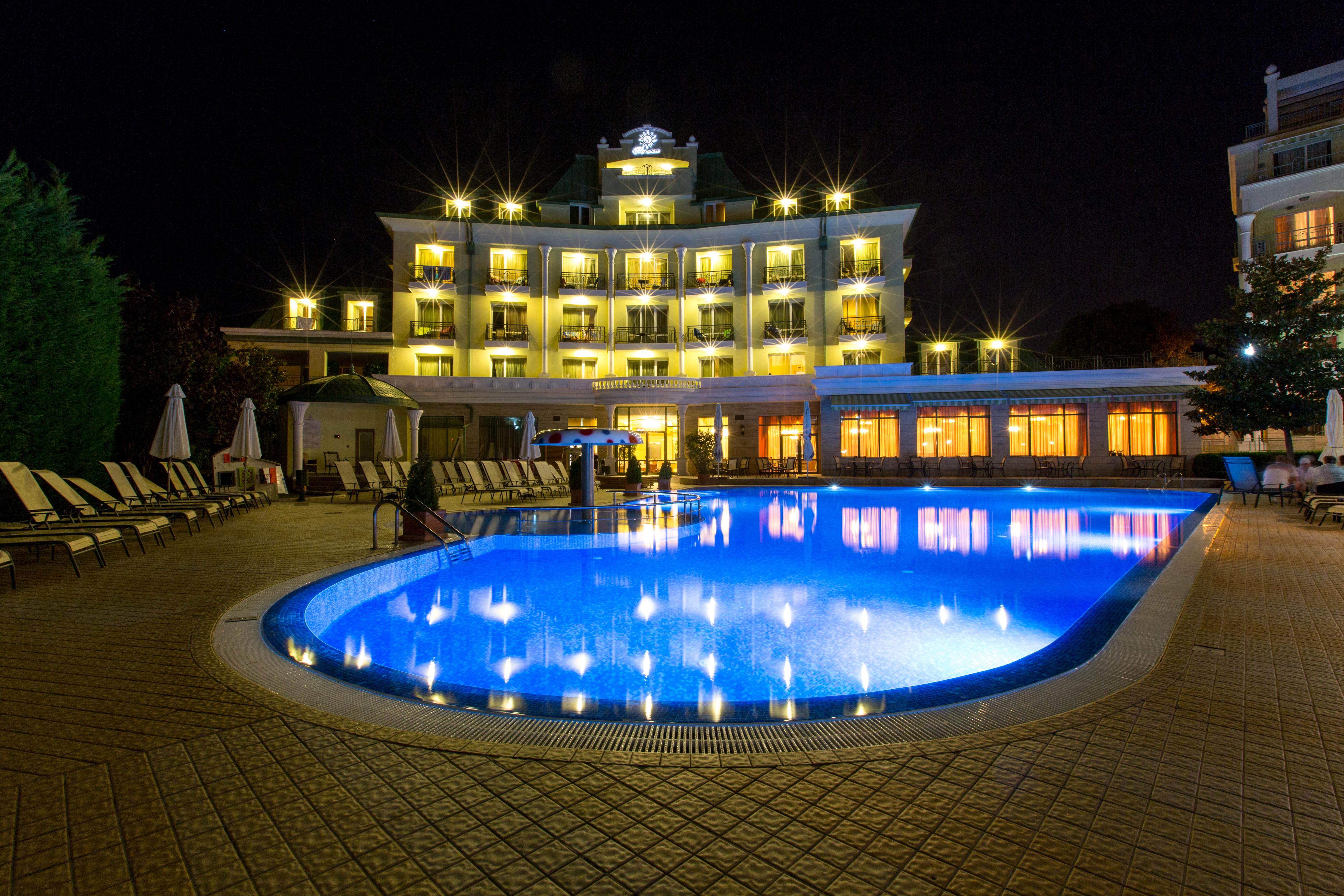Romance Hotel And Family Suites Saints Constantine and Helena Exteriér fotografie